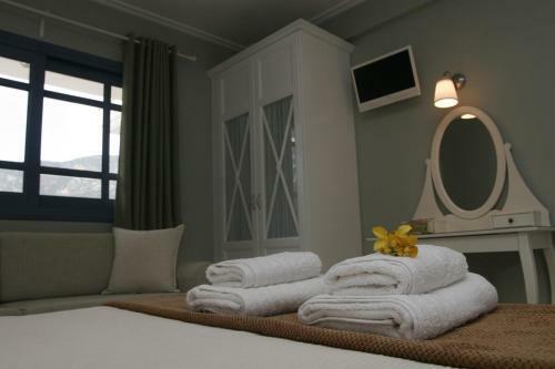 Boutique Hotel Iasmos