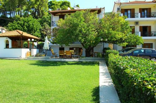 Olympion Apartments