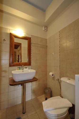 Hostal Thea Valtessinikou