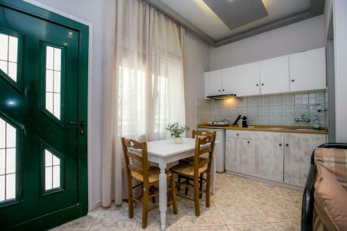 Petra Mare Apartments 2