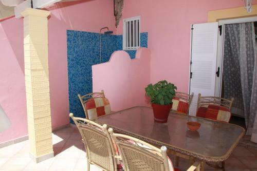 Apartamentos Aristotelis-nikos Paramonas Studios