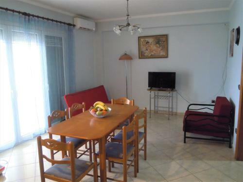 Beachfront Apartment Katerina