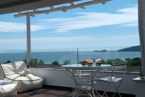 Mare Monte Small Boutique Hotel