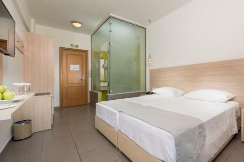 Princess Golden Beach Hotel