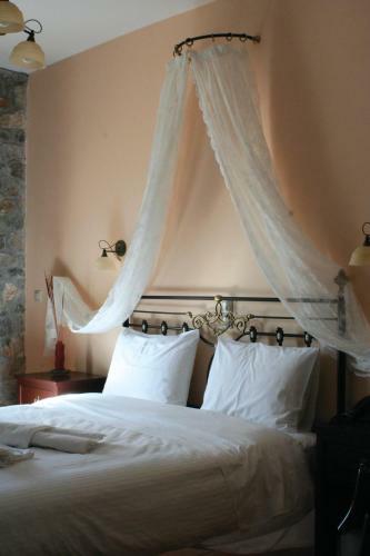 Hotel Karyatis Resort