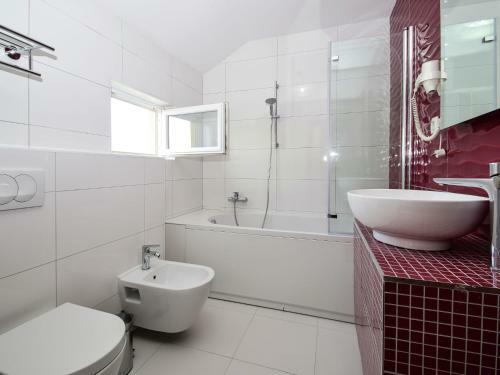 Modern Relaxing Villa In Zaton