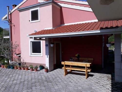 Apartments With A Parking Space Ostrvica, Omis - 12674