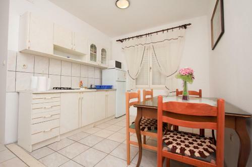 Apartments Alvin