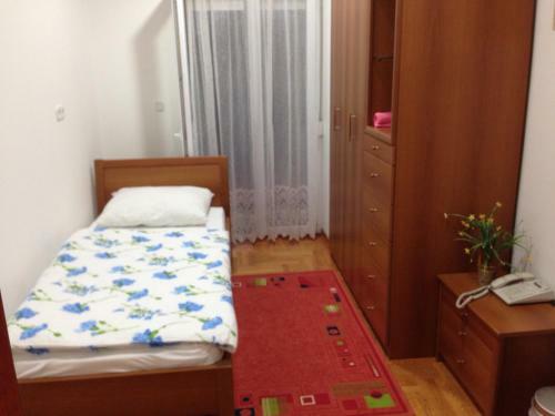Hostal Guest House ?eperi?