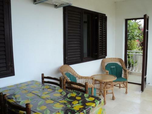Apartments Tanju?ka