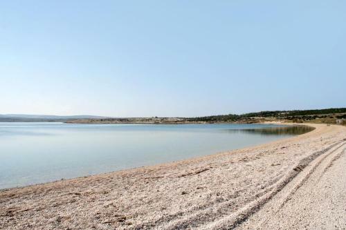 Apartments With A Swimming Pool Caska, Pag - 3085