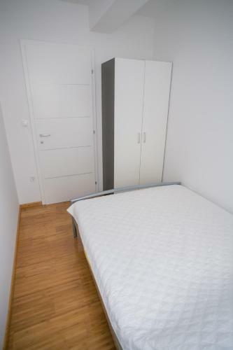 Apartments Sea View