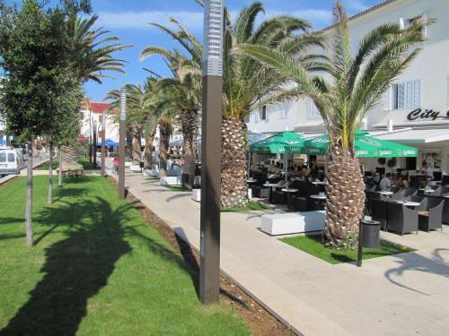 Apartments Roza
