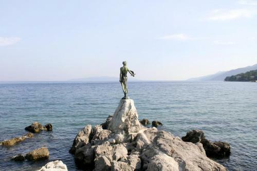 Hostal Rooms With A Parking Space Opatija - 7854