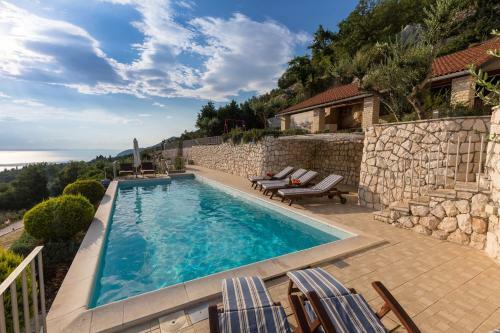 Holiday Home In Slivno Ravno 6369