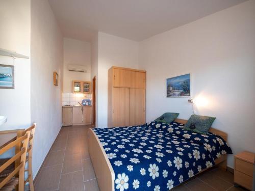 Apartments By The Sea Nin, Zadar - 5838