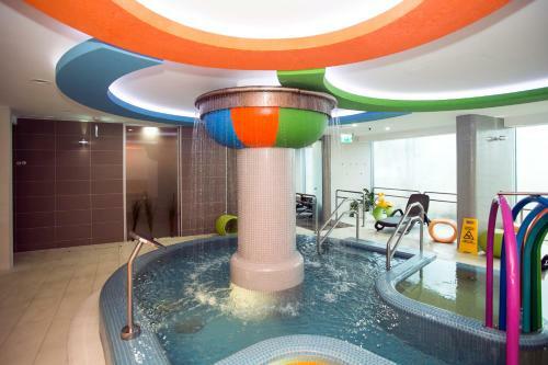 Hotel Kenese Bay Garden Resort & Conference