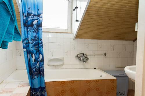 Holiday Home In Balatonmariaf�rdo 35385