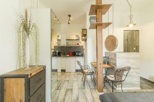 Ginger And Lemon Apartments