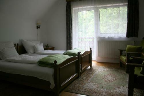Hostal Zseri Vad�szh�z