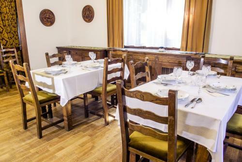 Hostal Zseri Vad�szh�z