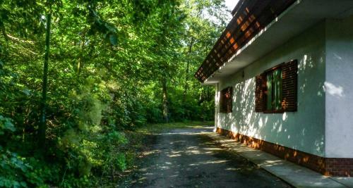 Hostal Zseri Vad�szh�z