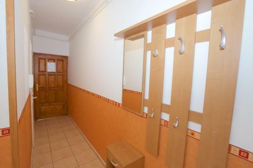 Zoli Apartmanok-kinga K�lcsey 34-36