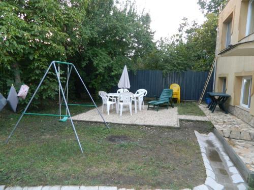 Aranyes? Apartman
