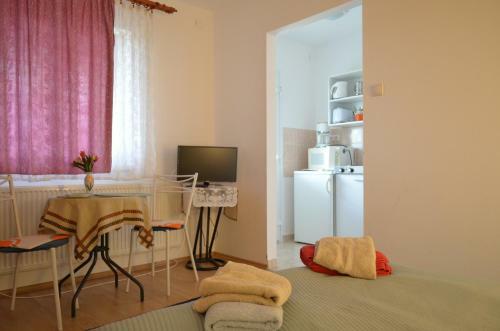 O�zis Apartman