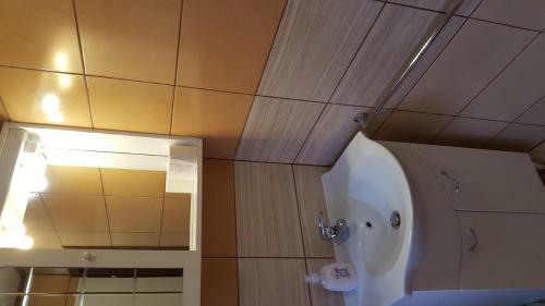 K�ri Apartman
