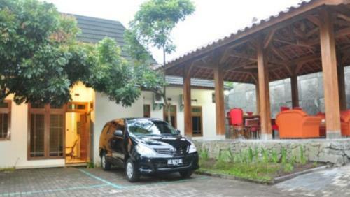 Hostal Shangrila Villa
