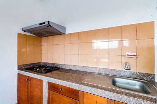 Hostal Medewi Surf Villa