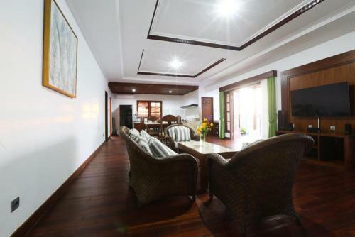 Hostal Medewi Surf Villa