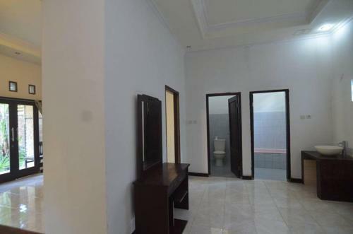 Puri Itoma Hotel And Restaurant