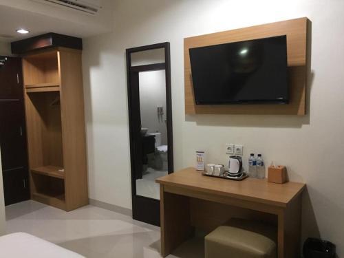 Wise Hotel Tomohon