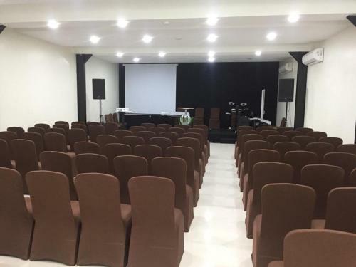 Wise Hotel Tomohon