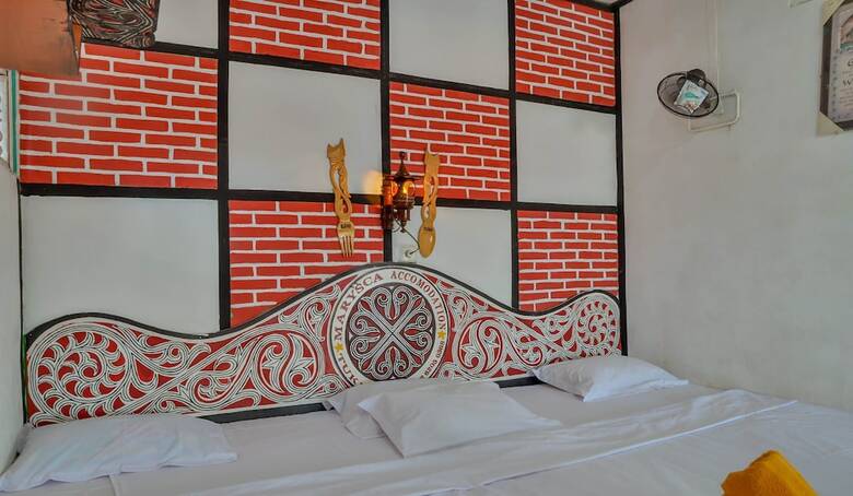 Hostal Marysca Guesthouse