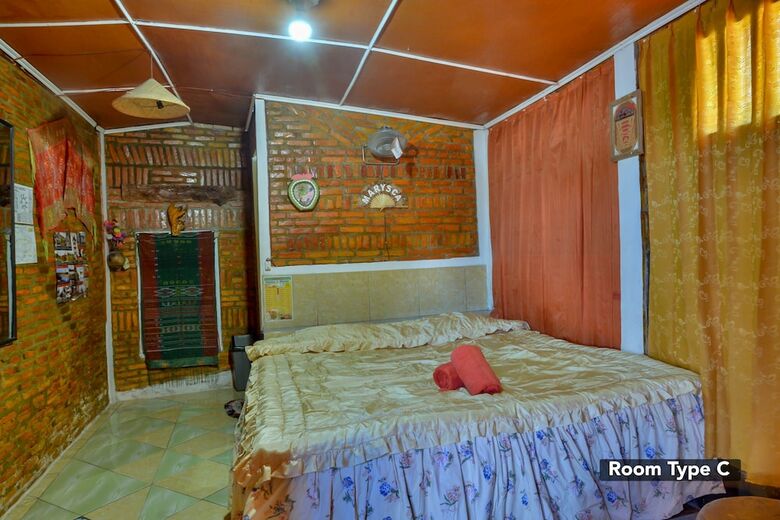 Hostal Marysca Guesthouse