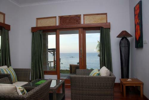 Poinciana Resort