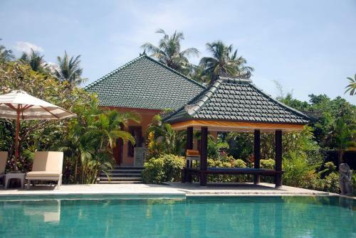 Poinciana Resort