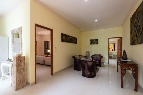 Poinciana Resort