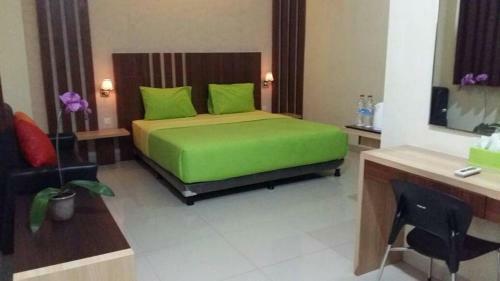 City Hotel