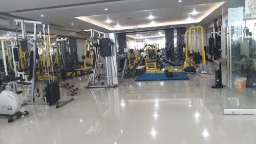 City Hotel