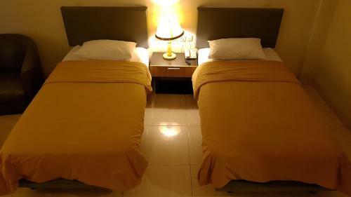 Crown Hotel