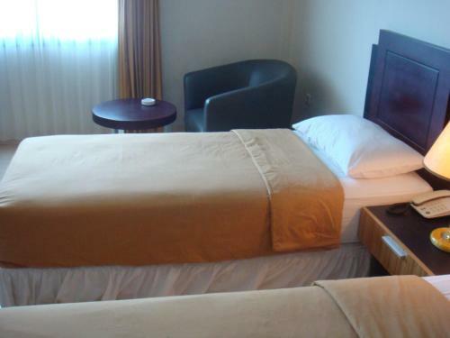 Crown Hotel