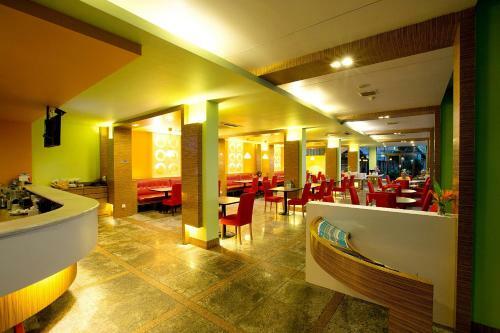Hotel Maximillian