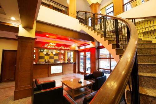 Hotel Maximillian