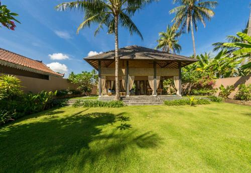 The Beach Villa