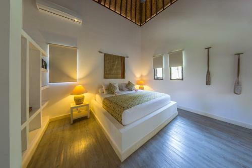 The Beach Villa