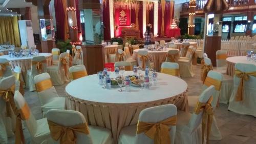 Hotel Tanjung Pesona Beach Resort & Spa